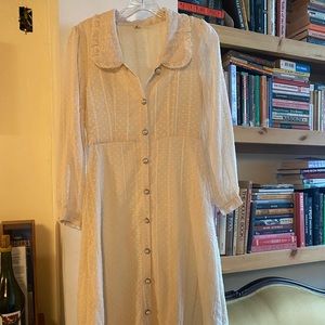 Vintage Style Lace Dress- XS (Rouje style) - Pearl details